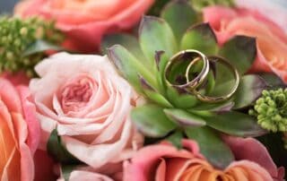 Pflorist.com offers wedding planning